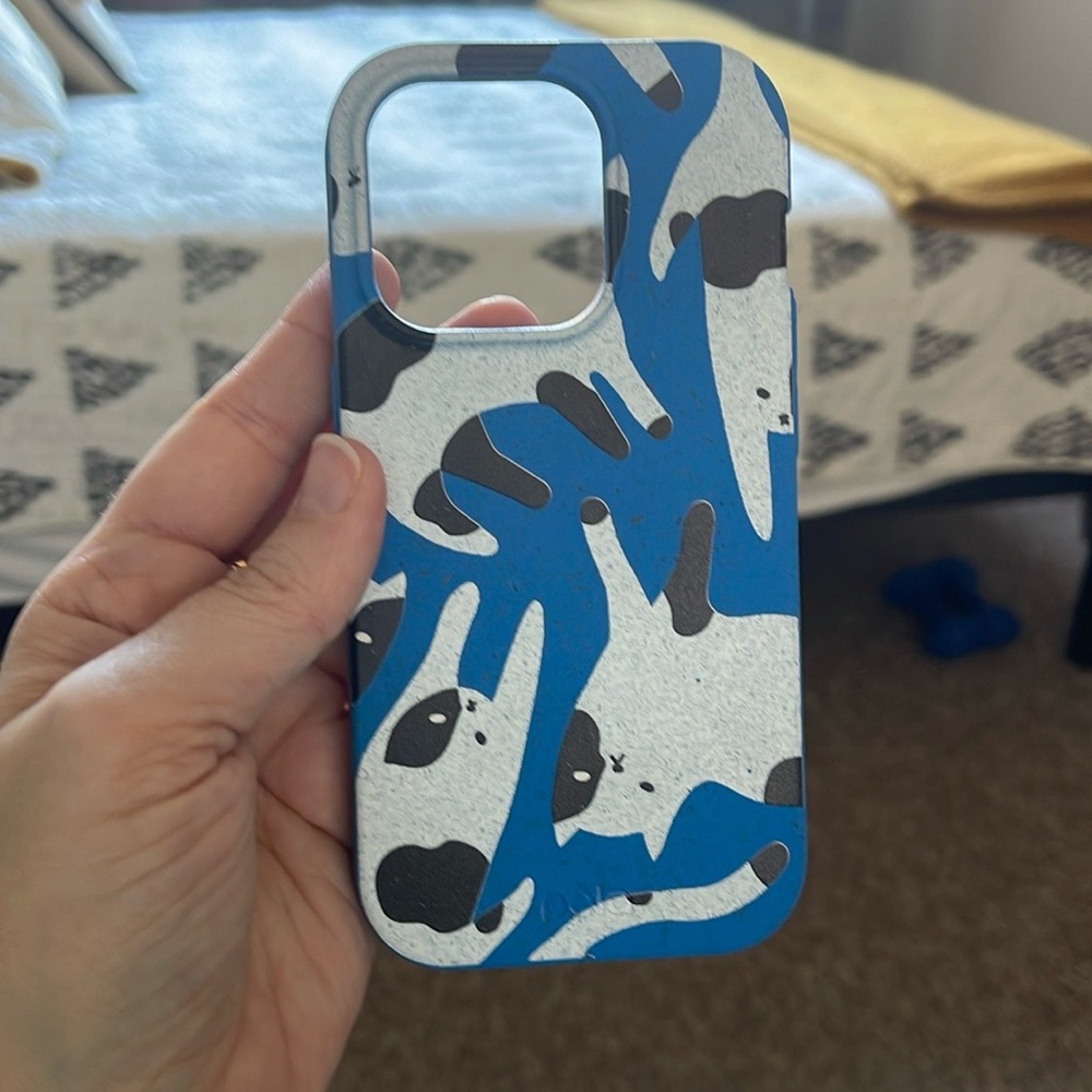 Brand new never used Electric Blue Cat Cow iPhone 15  Pro Case